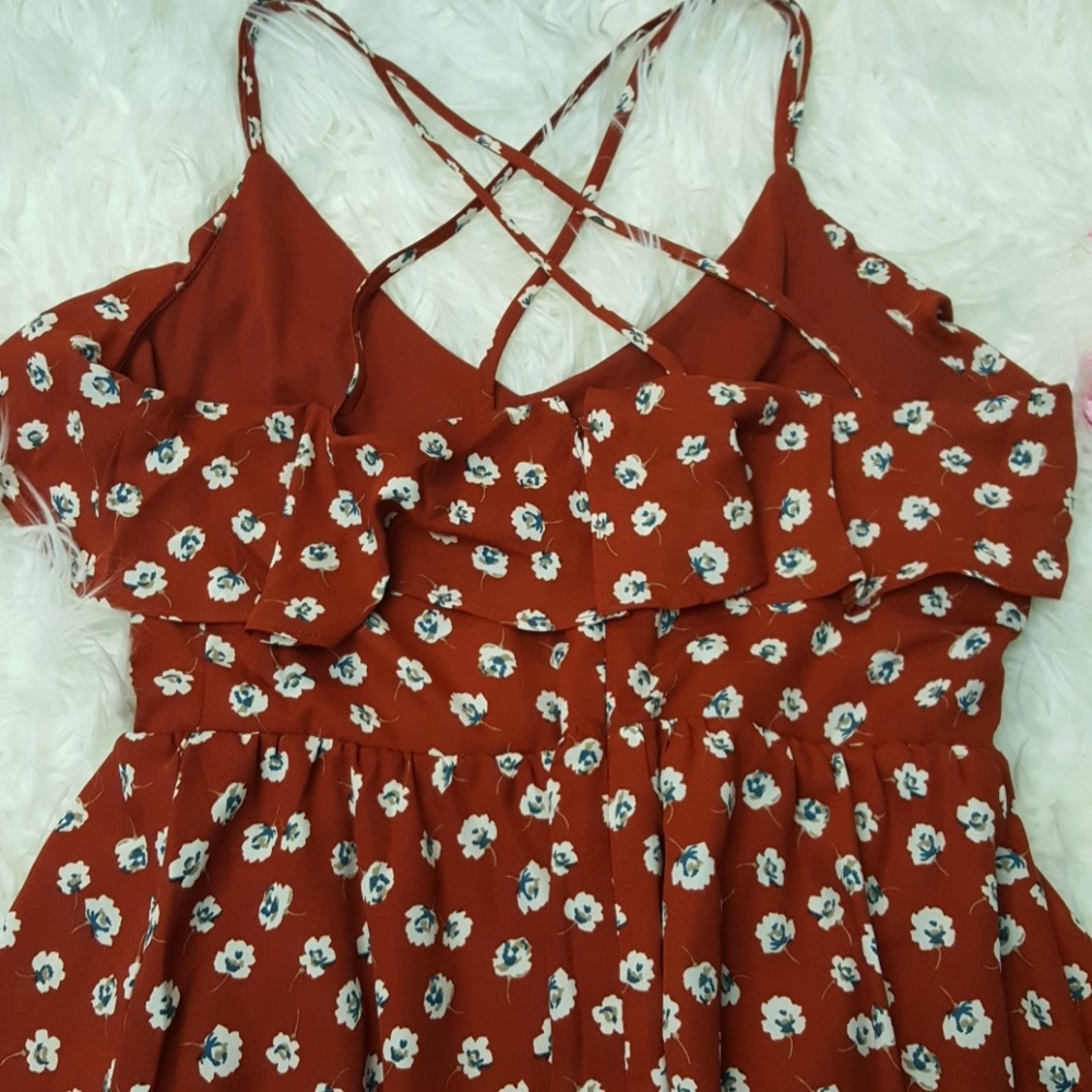 Dress - Picture 2 of 2